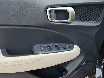 2026 Hyundai VENUE SEL W/Two-Tone Roof