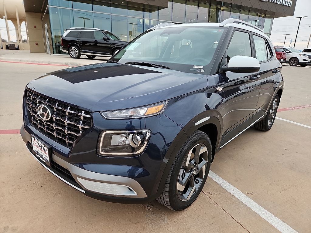 2026 Hyundai VENUE SEL W/Two-Tone Roof