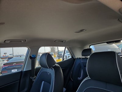 2026 Hyundai VENUE SEL W/Two-Tone Roof