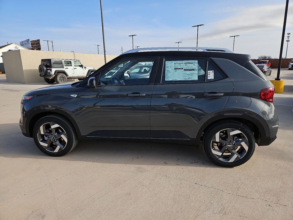 2026 Hyundai VENUE SEL W/Two-Tone Roof