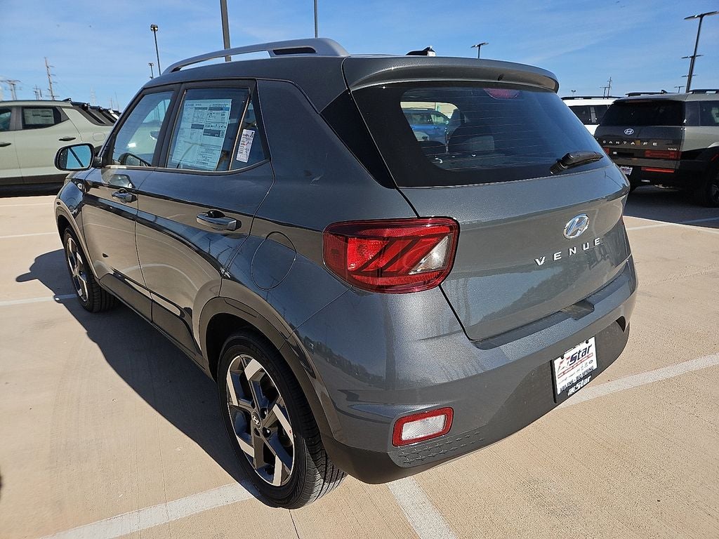 2026 Hyundai VENUE SEL