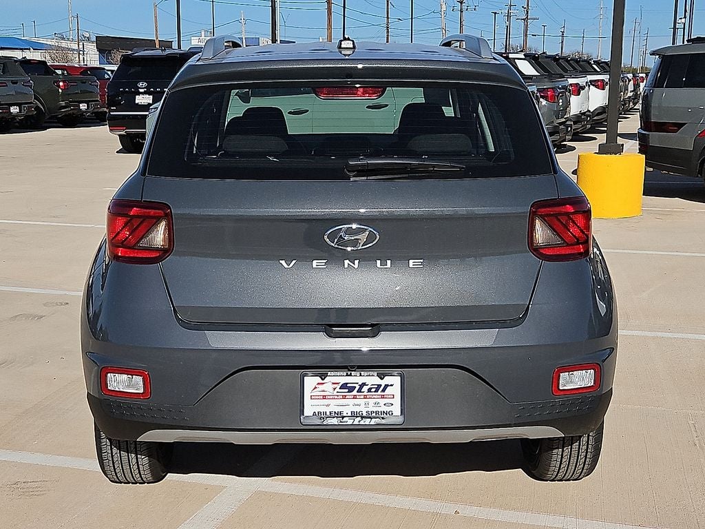 2026 Hyundai VENUE SEL