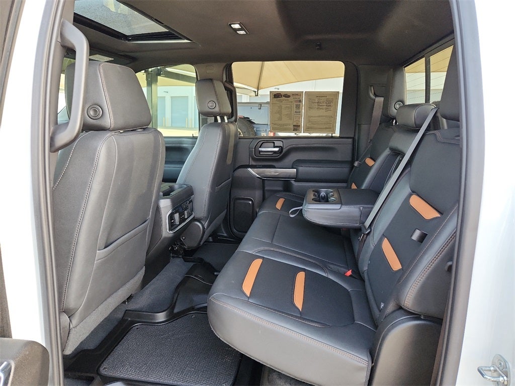 2023 GMC Sierra 2500HD AT4