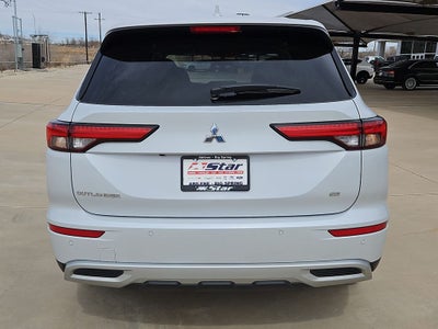 2024 Mitsubishi Outlander SE