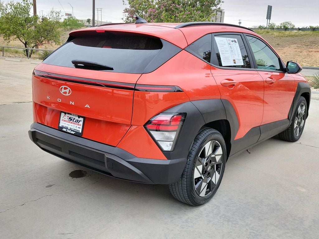 2024 Hyundai KONA SEL