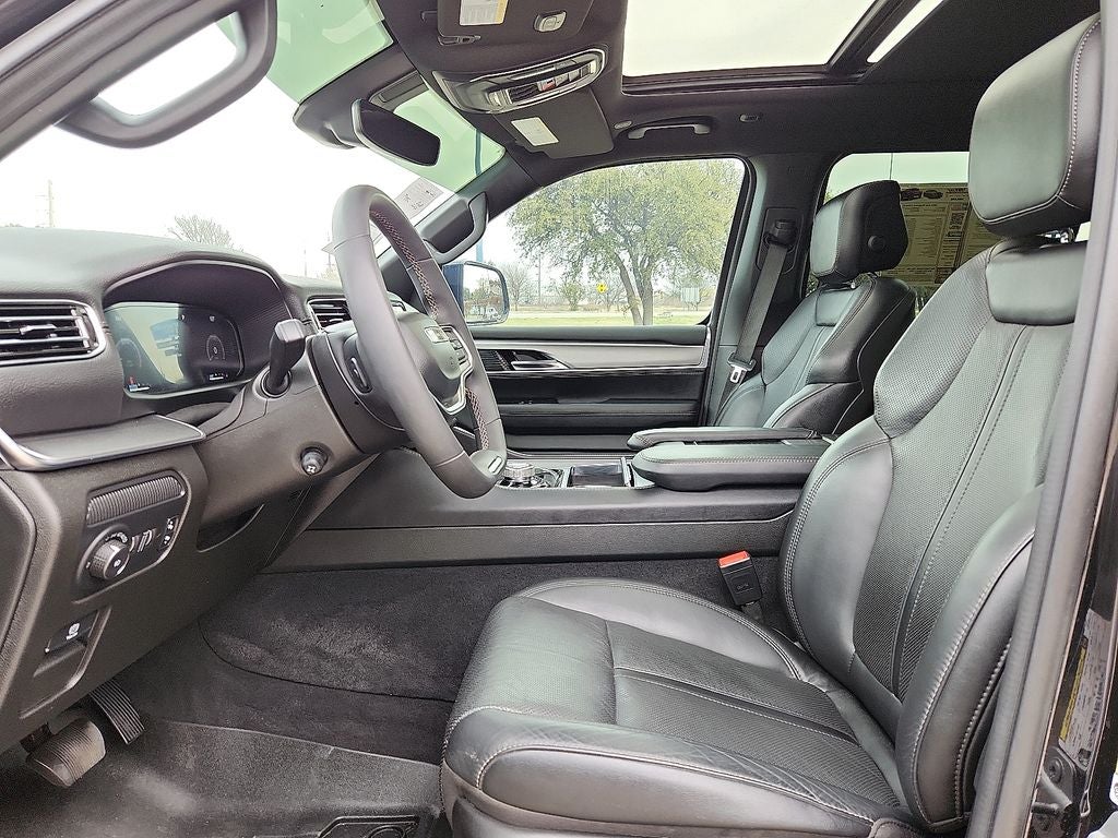 2023 Jeep Wagoneer Series II