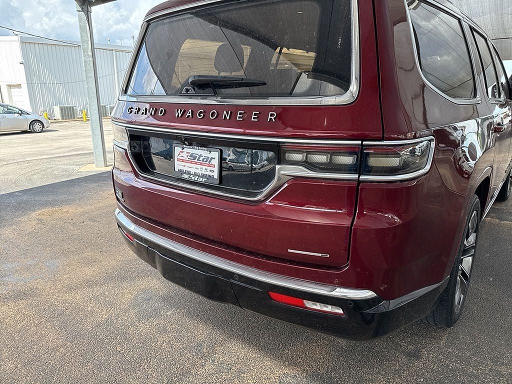 2022 Jeep Grand Wagoneer Series III