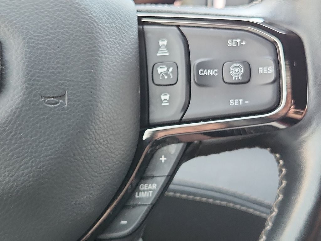 2025 RAM 1500 Limited