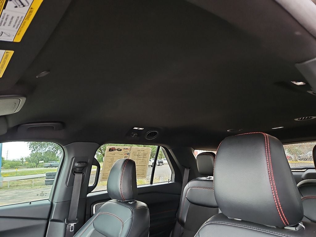 2024 Ford Explorer ST-Line