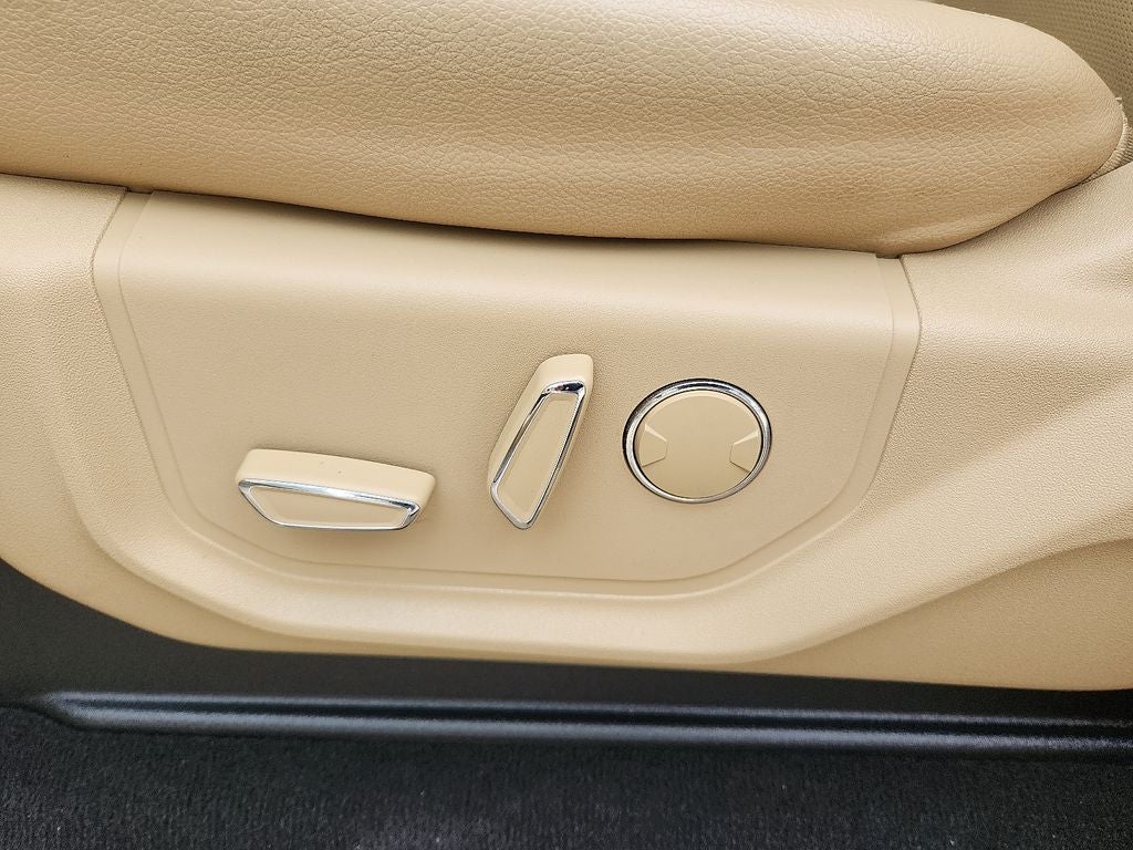 2019 Ford F-350SD Lariat DRW