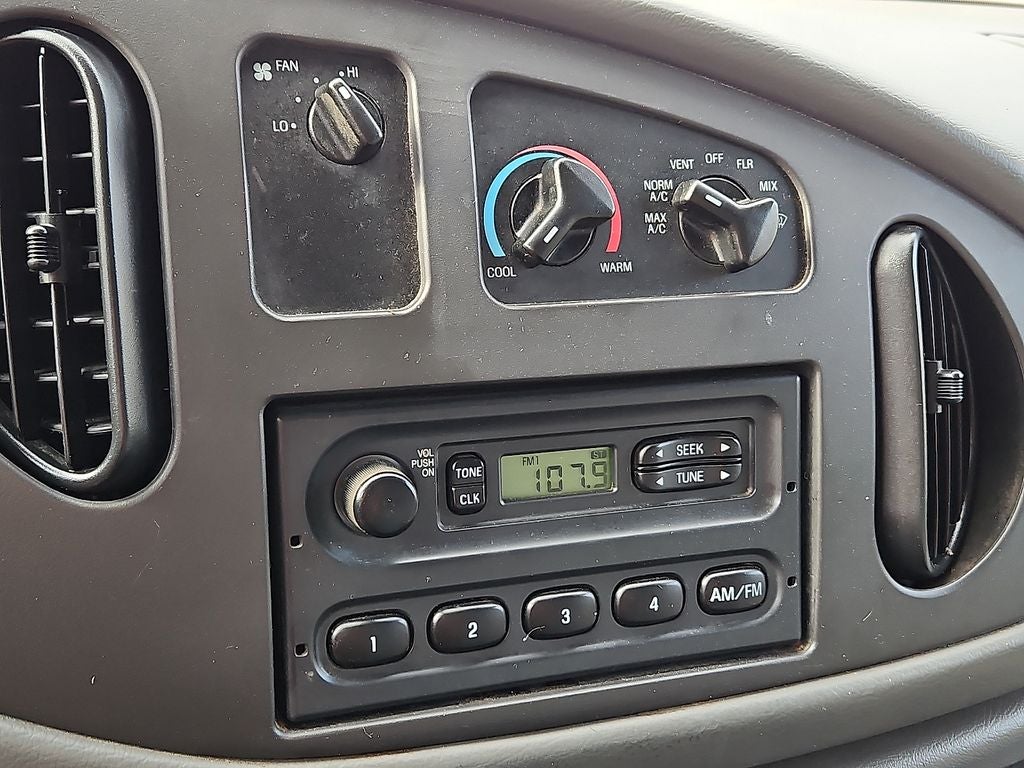 2007 Ford E-250 Commercial