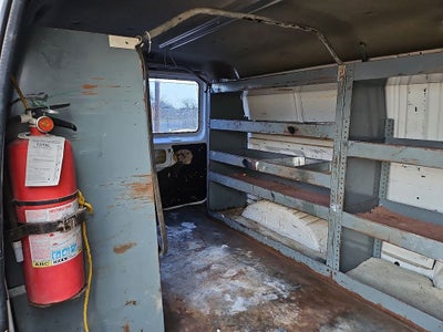 1999 Ford E-250 Commercial