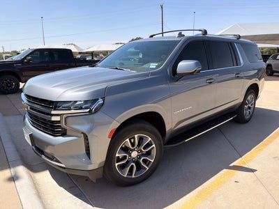 2022 Chevrolet Suburban LT