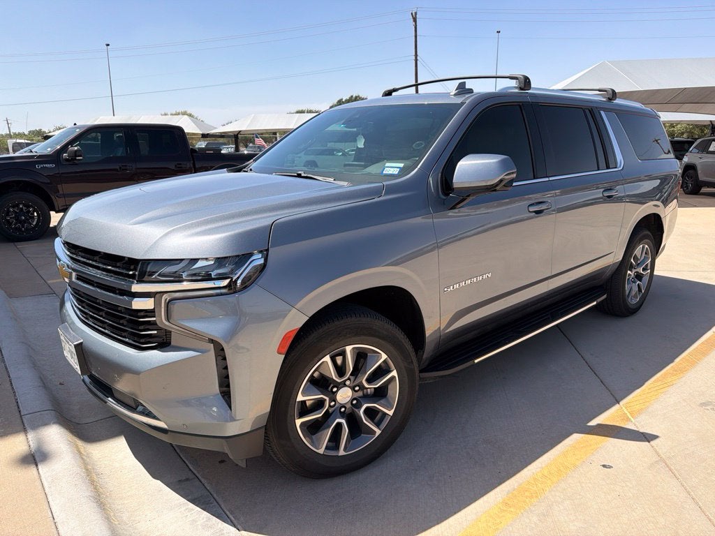 2022 Chevrolet Suburban LT