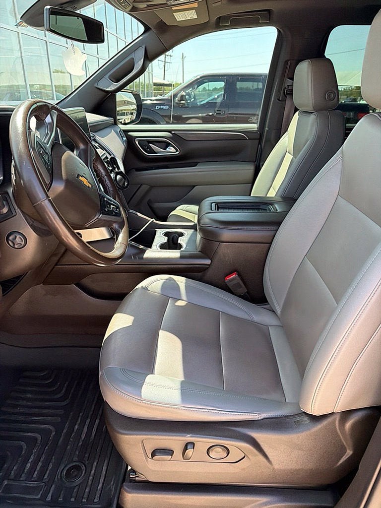 2022 Chevrolet Suburban LT