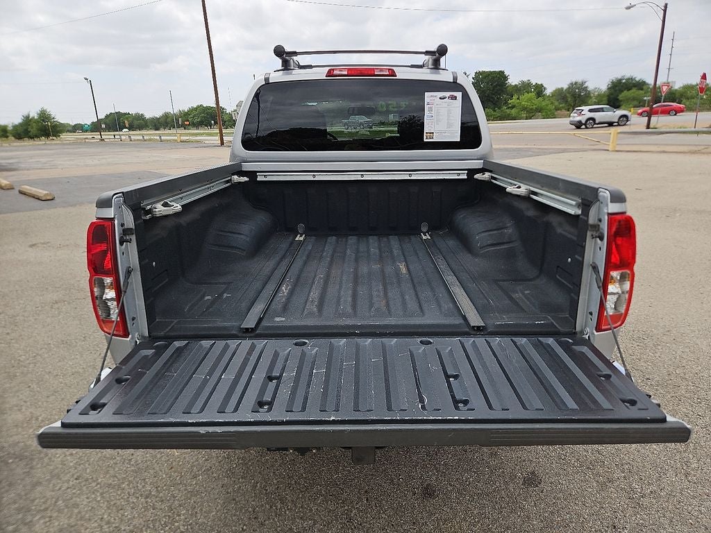 2011 Nissan Frontier SL